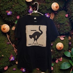 Black Cat's House Women's Black Short Sleeve Tee